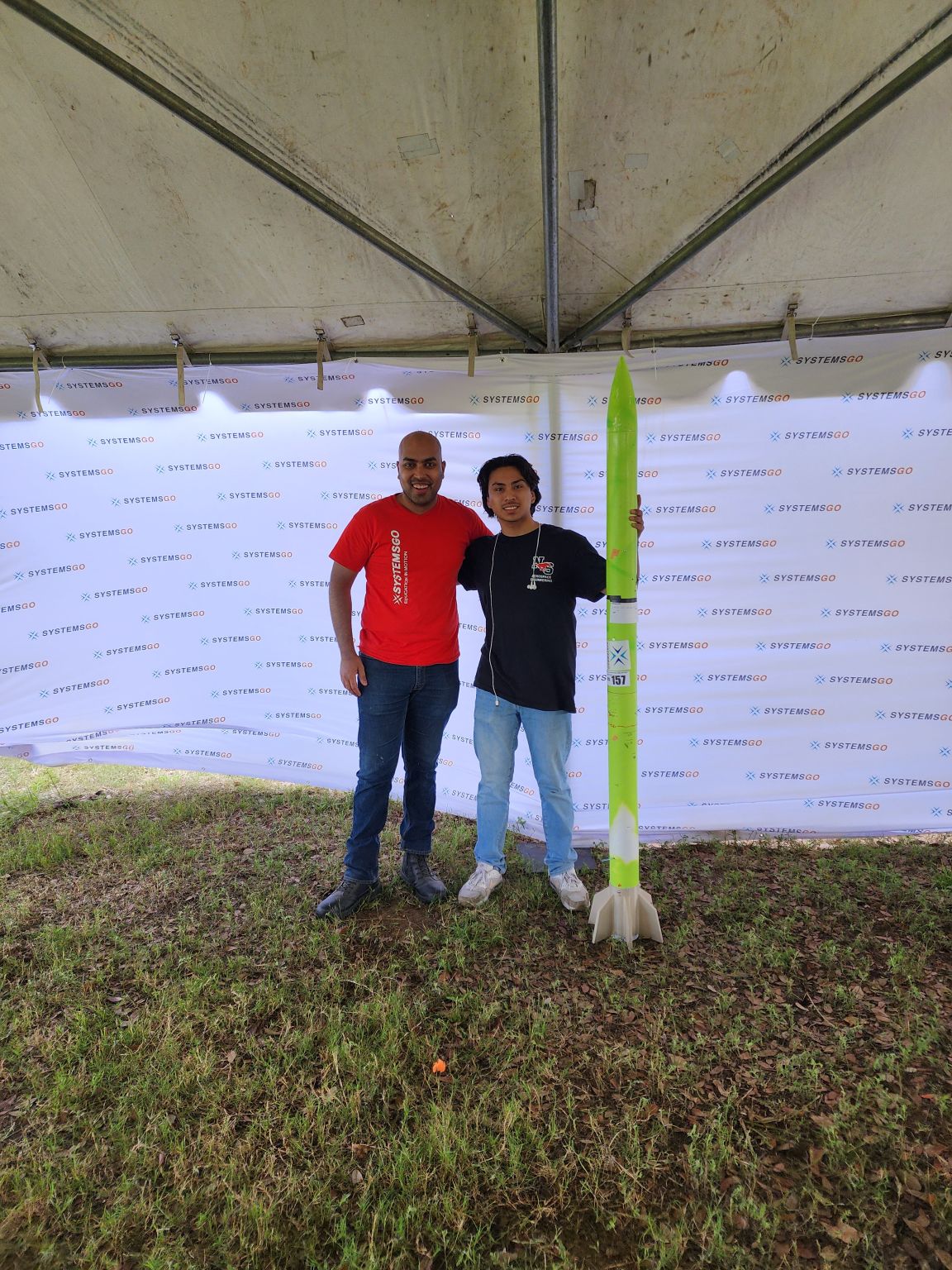 Shaleen mentoring students during SystemsGo rocket preparation